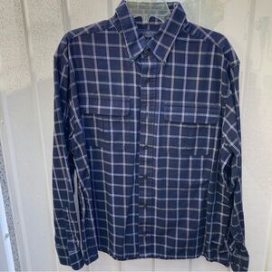Roundtree & Yorke Outdoors Navy Checkered Men's Shirt